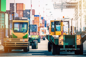 Alex Nabuco dos Santos mostra como os polos logísticos impulsionam o desenvolvimento e valorizam áreas estratégicas.