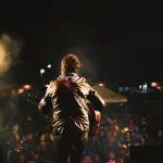 Marcio André Savi compartilha dicas para aproveitar ao máximo a emoção dos shows ao vivo.